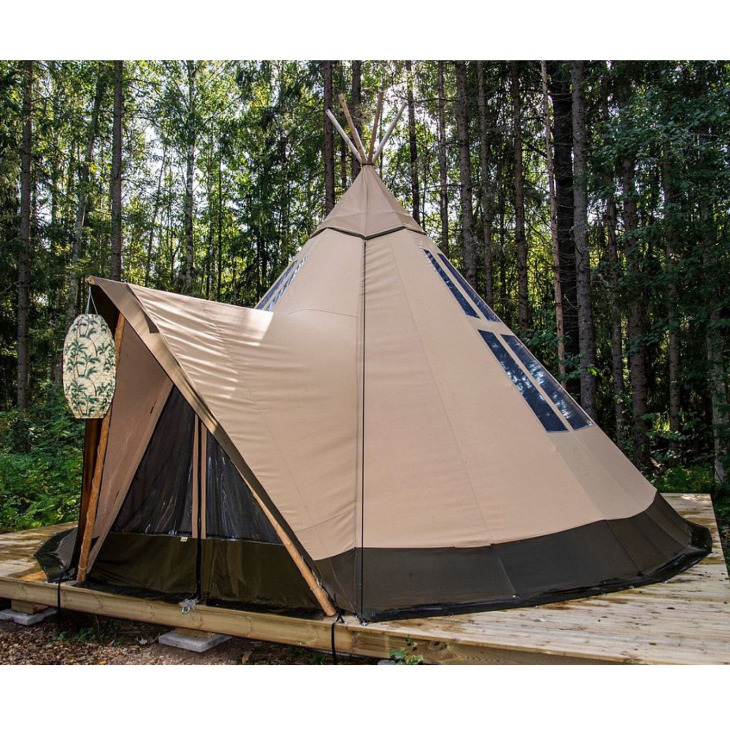 Luxury Safari Tent A Hut
